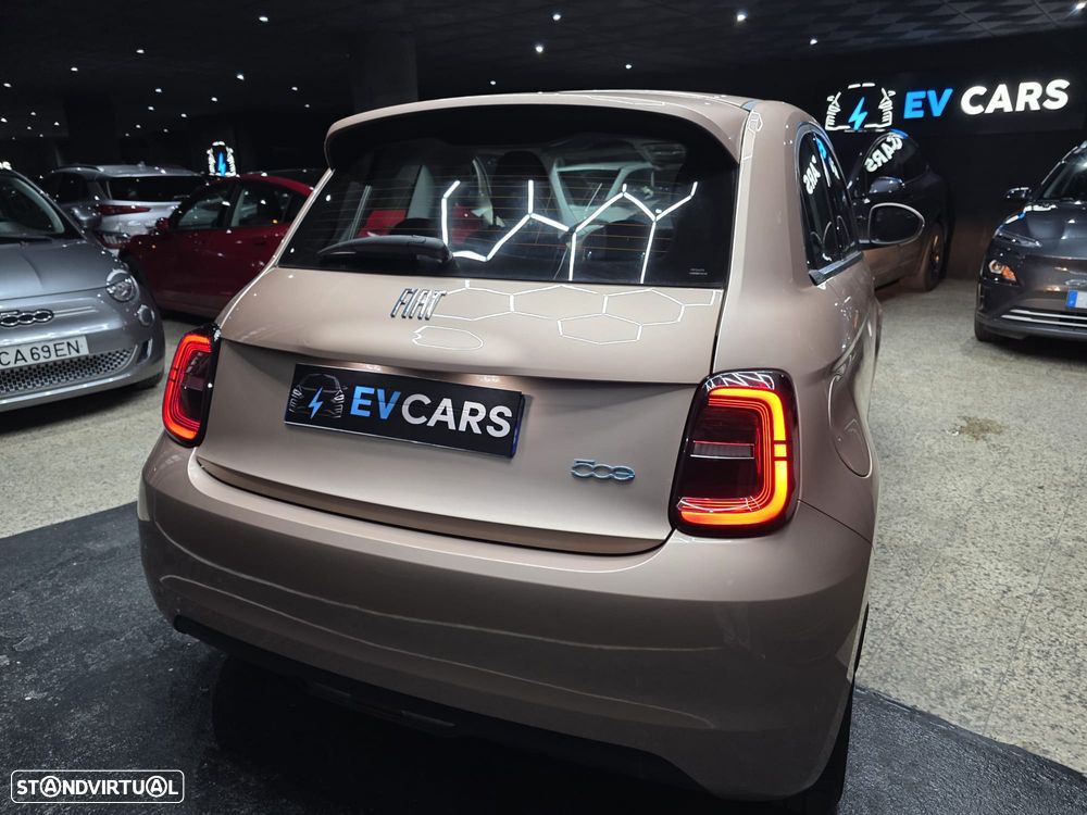 Fiat 500e 3 + 1 42 kWh Icon - 19