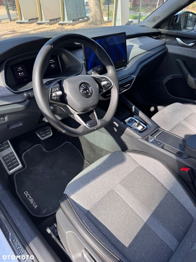 Skoda Octavia 1.5 TSI mHEV Selection DSG - 8