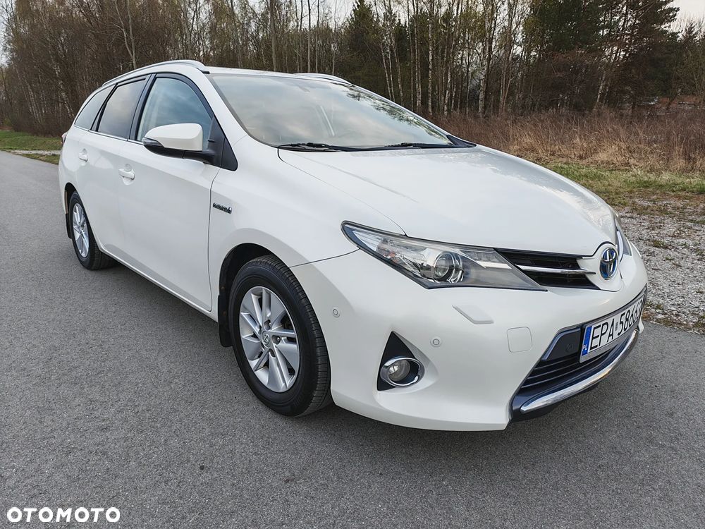 Toyota Auris - 25