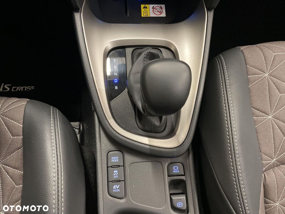 Toyota Yaris Cross - 20