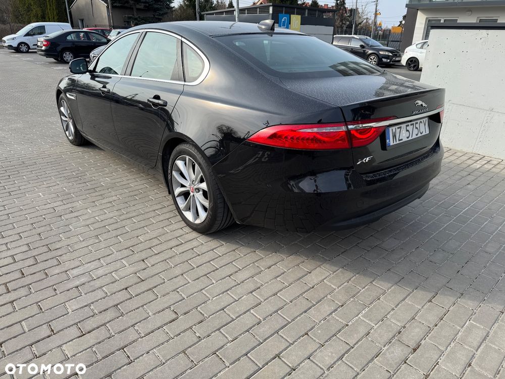 Jaguar XF E-Performance Portfolio - 5