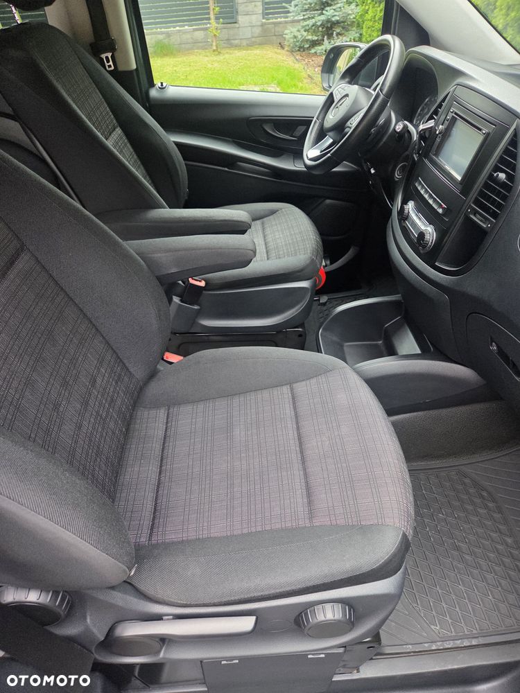 Mercedes-Benz Vito - 24