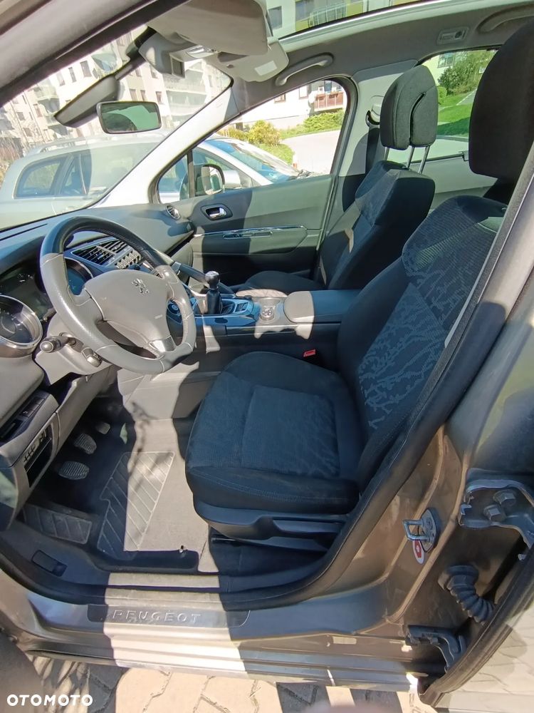 Peugeot 3008 - 14