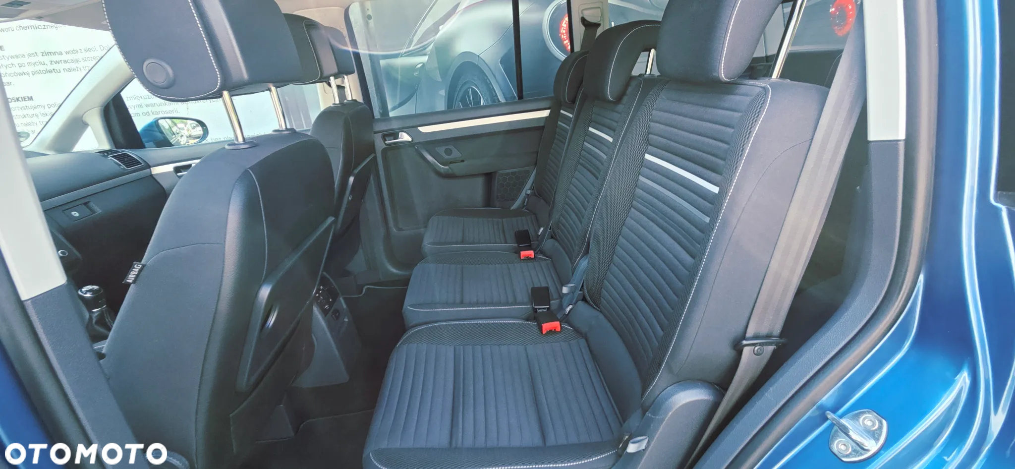 Volkswagen Touran 1.6 TDI DPF MATCH - 29