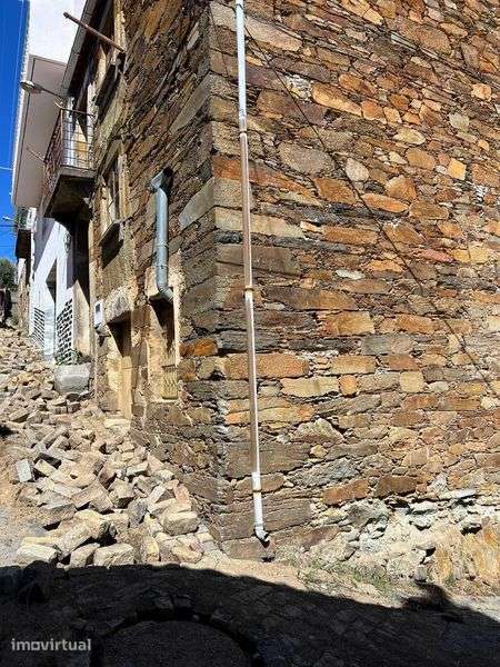 Moradia T1 a venda em COVILHÃ - Grande imagem: 5/12