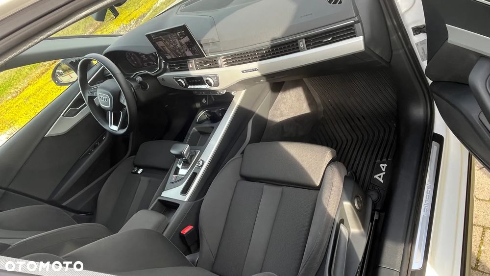 Audi A4 Allroad - 12