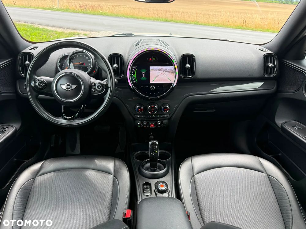 MINI Countryman Cooper Estate Edition - 9