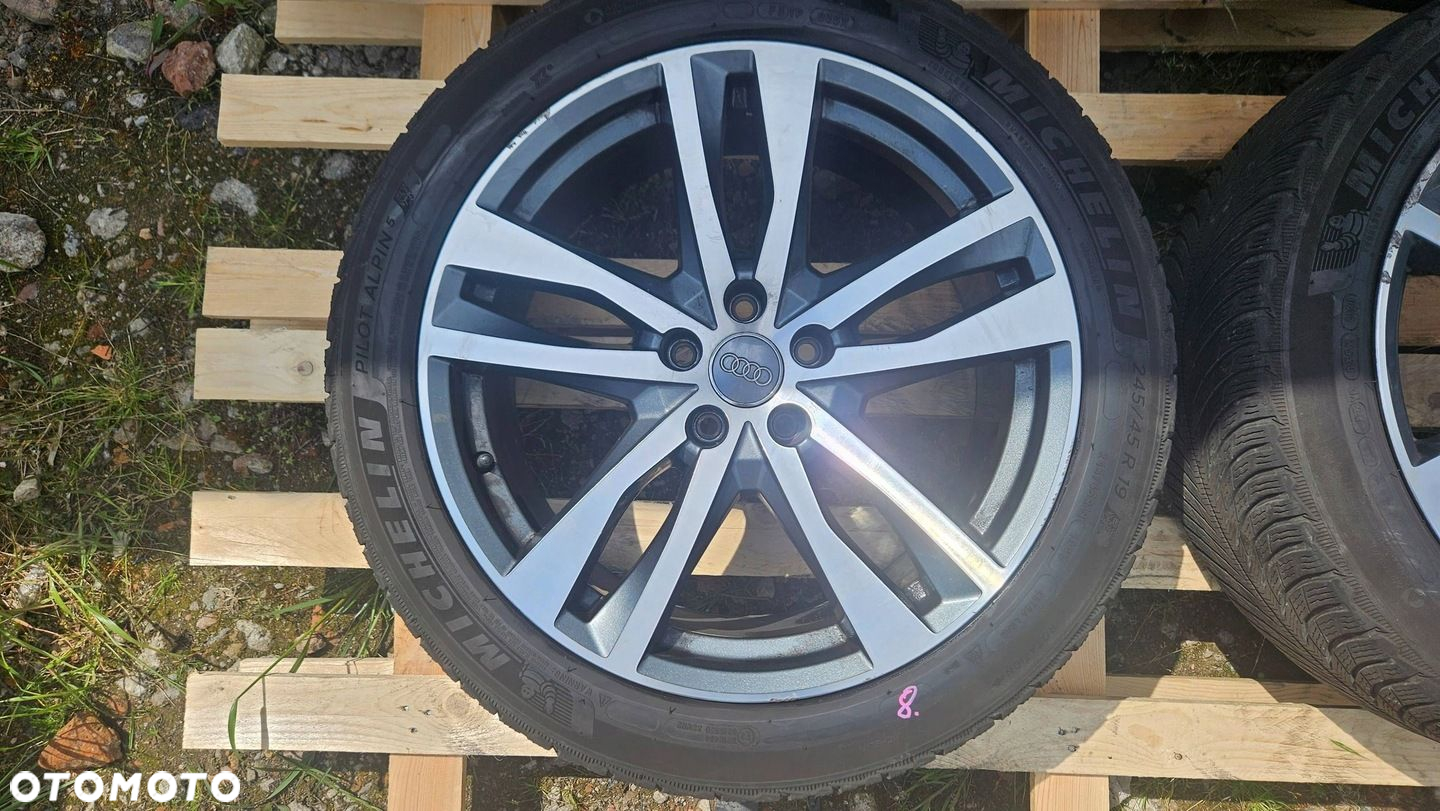 FELGI ALUMINIOWE AUDI 19 8.5j ET40 4K0601025H OPONY 245/45/19 2020 rok - 2