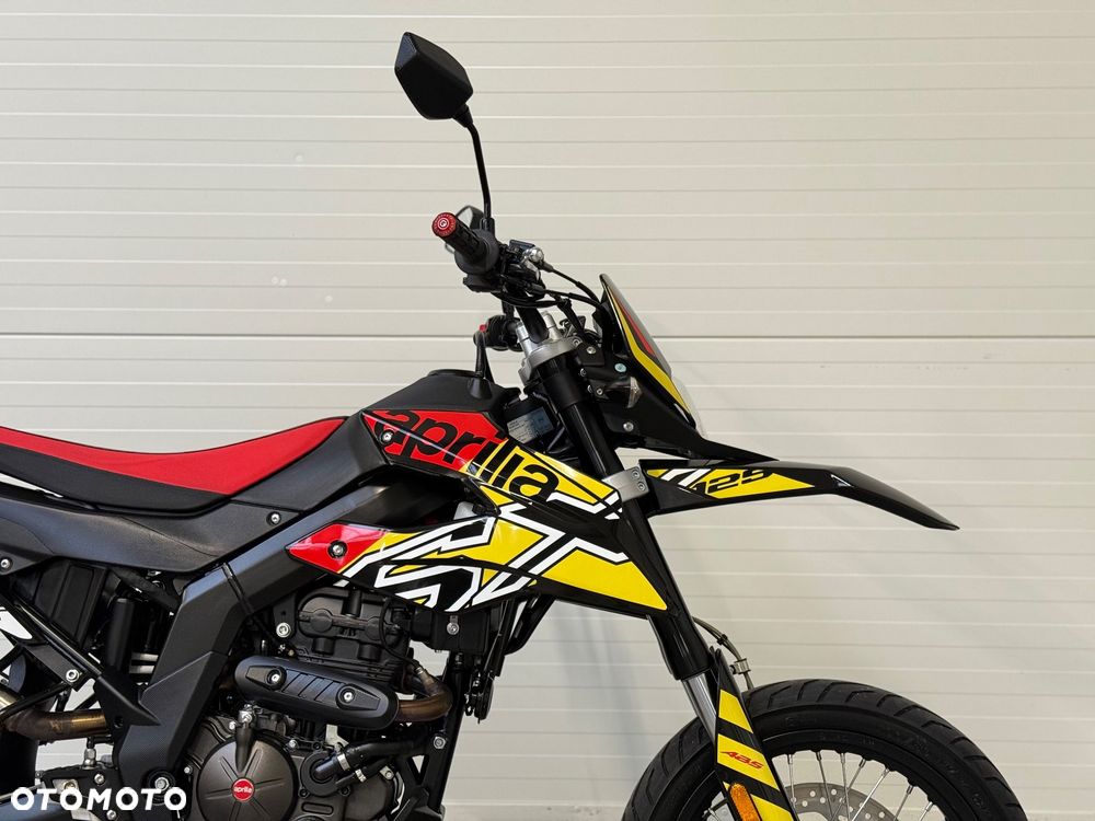 Aprilia SX - 11