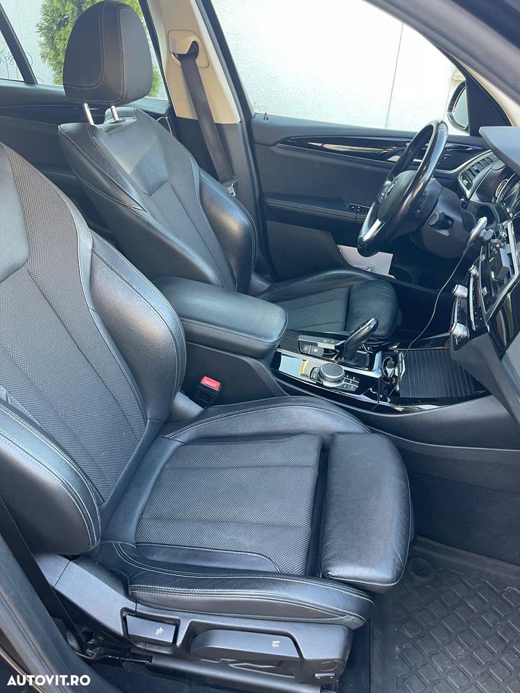 BMW X3 xDrive20d AT xLine - 6