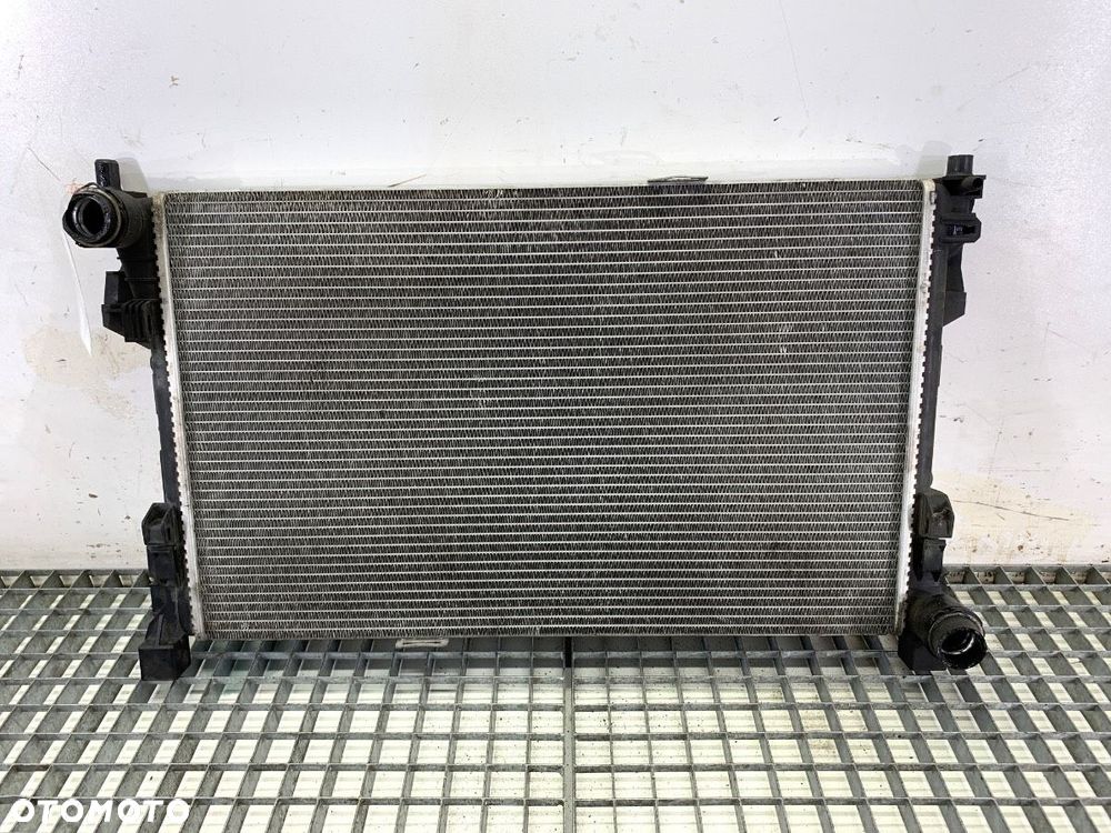 CHŁODNICA WODY - 99.00 PLN - MERCEDES-BENZ KLASA C (W203) 2000 - 2007 C 220 CDI (203.006) 105 kW - 3