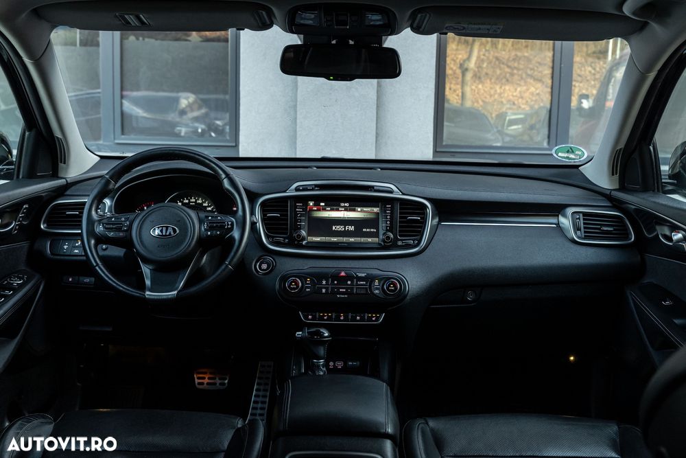 Kia Sorento 2.2 CRDi 2WD Aut. Edition 7 - 10