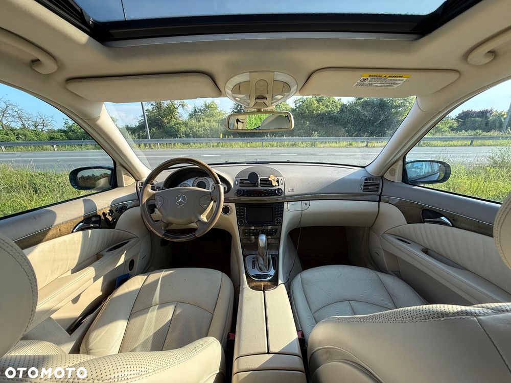 Mercedes-Benz Klasa E 500 4-Matic T Avantgarde - 17