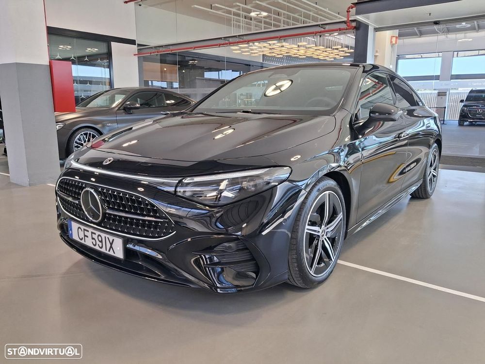 Mercedes-Benz CLA 180 Standard - 2
