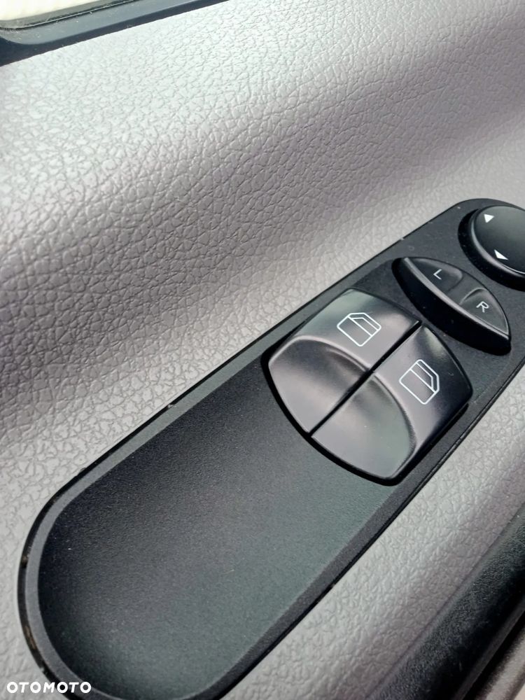 Volkswagen Crafter 163 KM  Zabudowa Serwisowa Sortimo - 11
