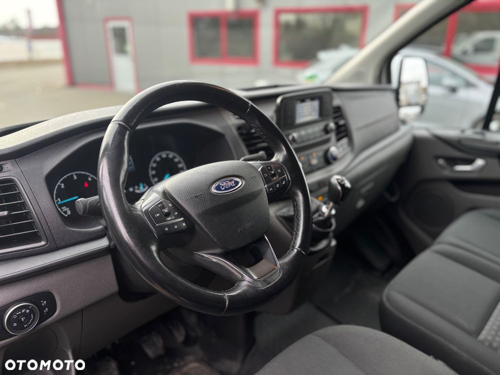 Ford Transit Custom 2.0 TDCi 125 Ps L1H1 Klima Hak Kamera Doinwestowany - 14