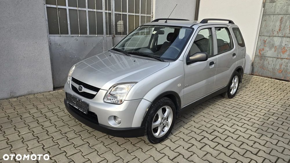 Suzuki Ignis 1.3 4x4 X-45 - 1