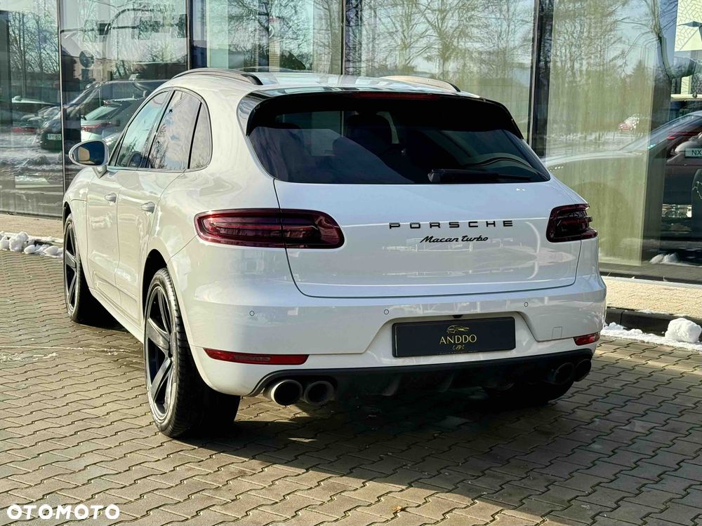 Porsche Macan - 13