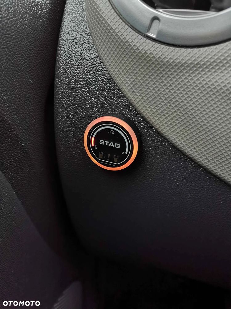 Dacia Sandero 1.2 16V SL Blackline - 14