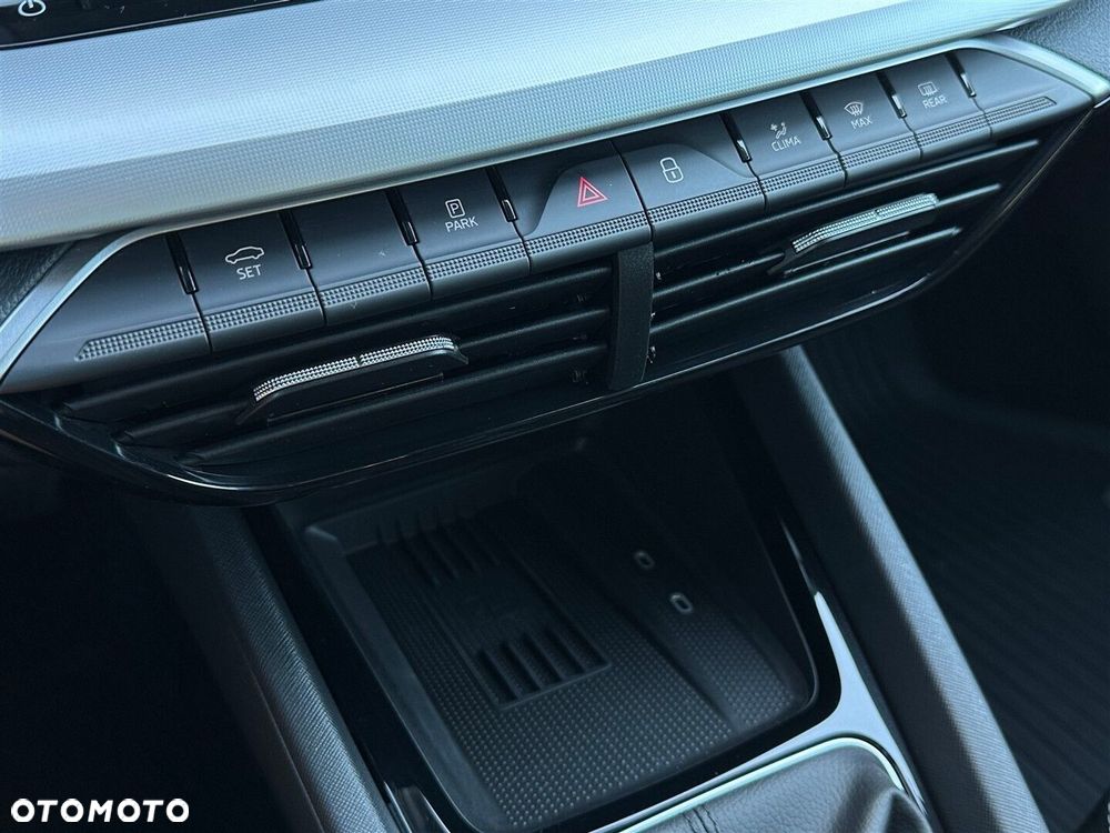 Skoda Octavia 1.5 TSI Selection - 22