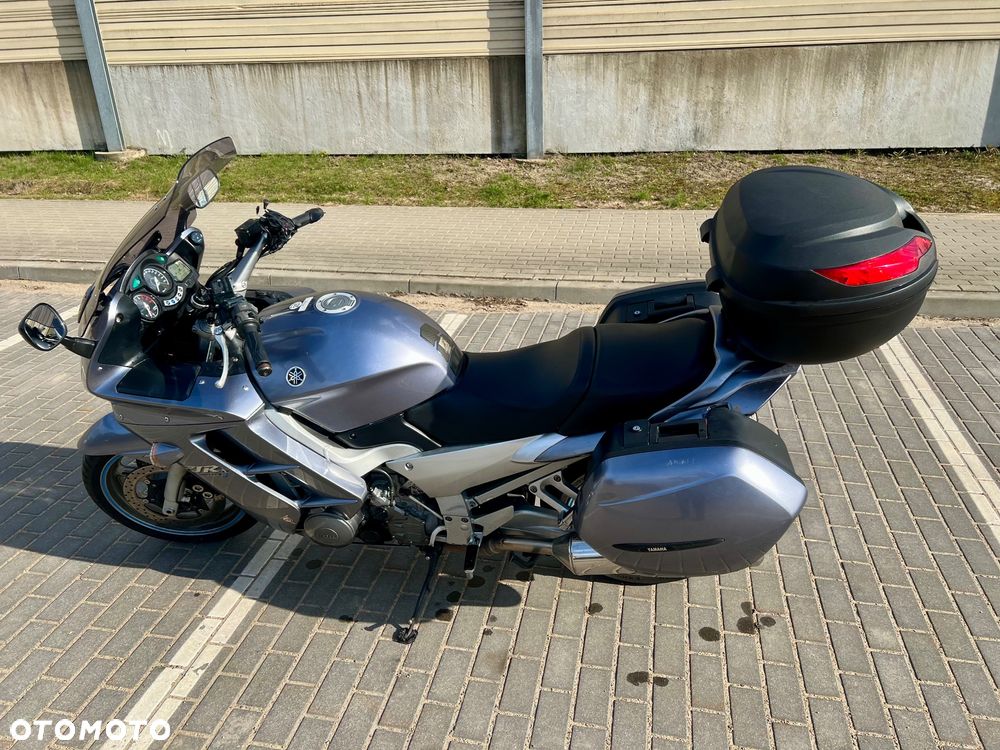 Yamaha FJR - 7