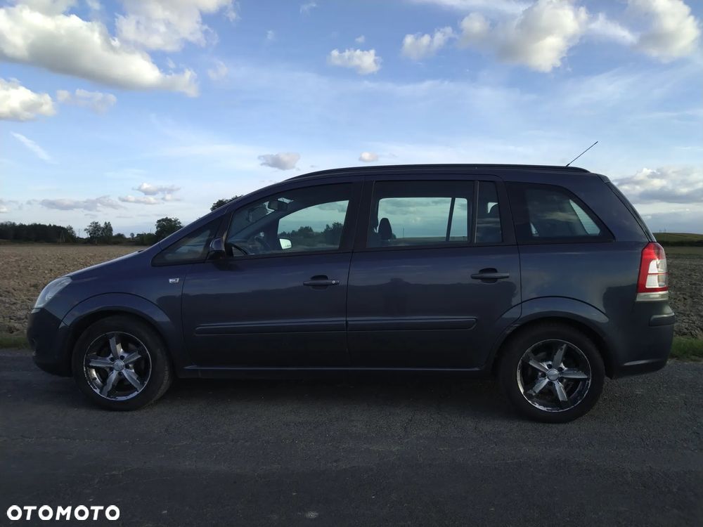 Opel Zafira 1.8 - 4