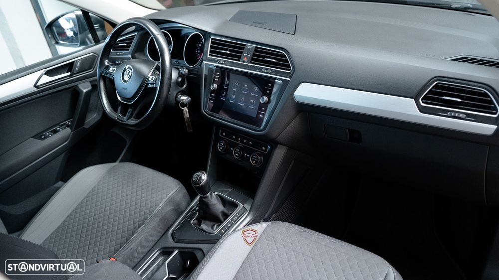 VW Tiguan 1.6 TDI Confortline - 30