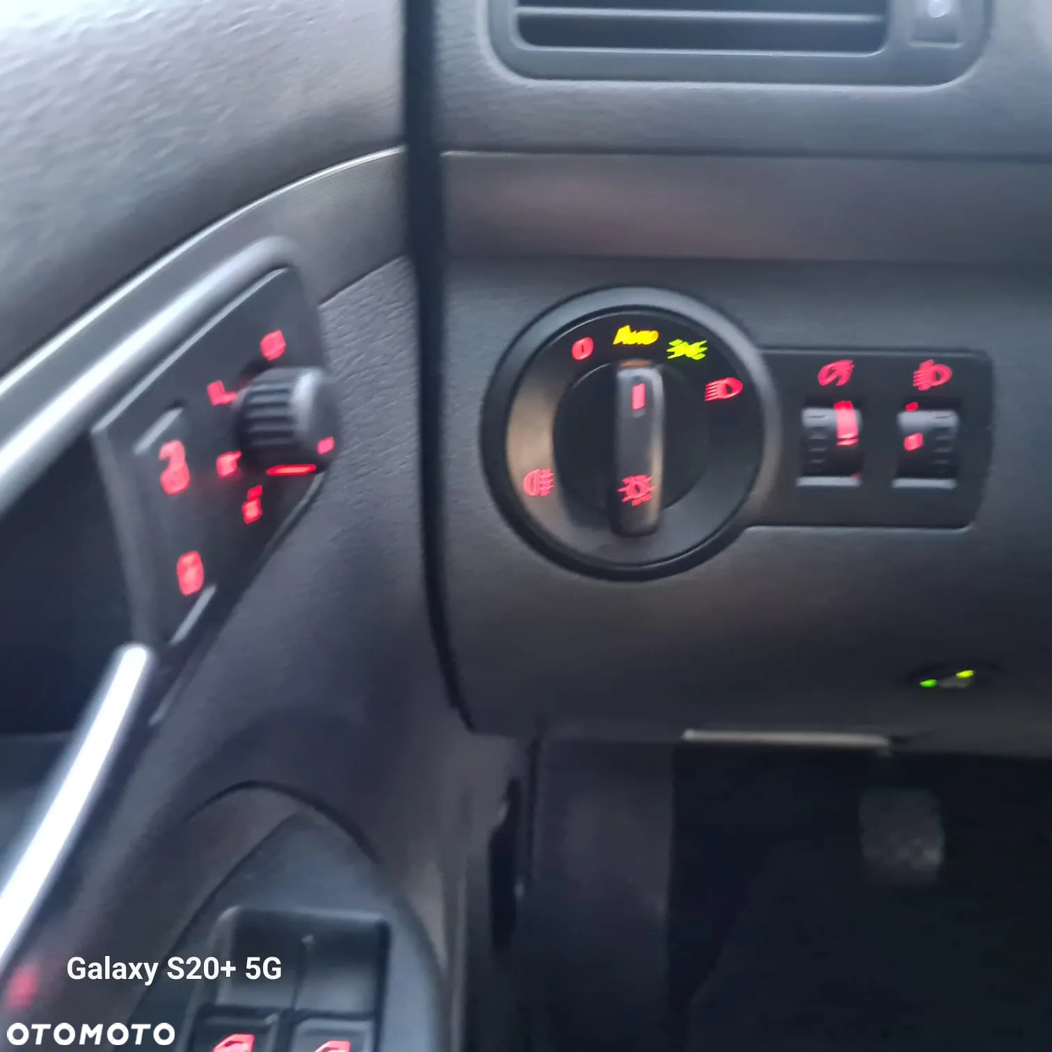 Volkswagen Touran 1.6 Freestyle - 12