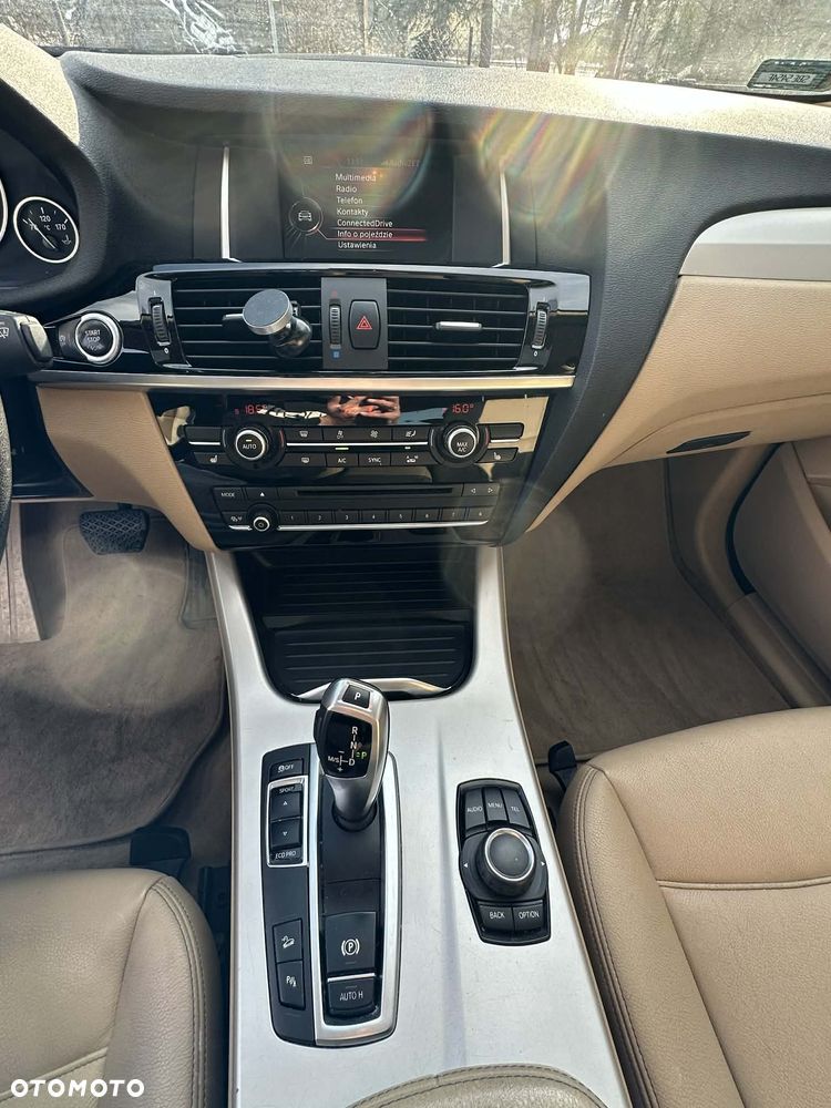 BMW X4 xDrive20i - 14