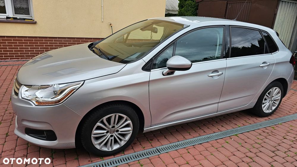 Citroën C4 e-HDi 115 ETG6 Exclusive - 12