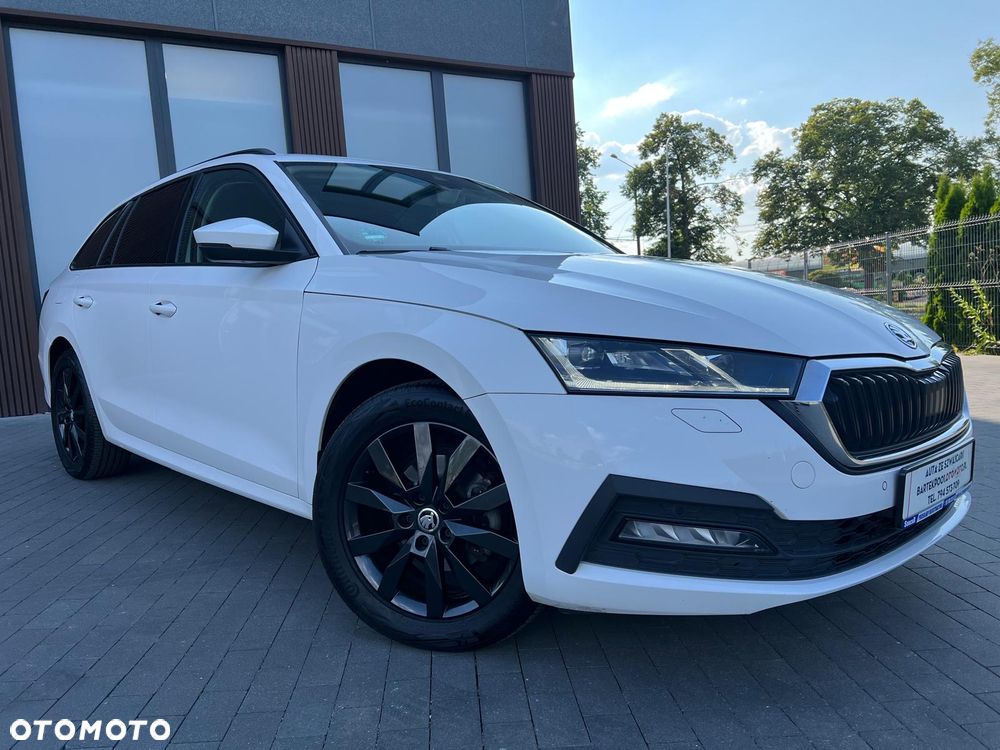 Skoda Octavia 2.0 TDI DSG Style - 1