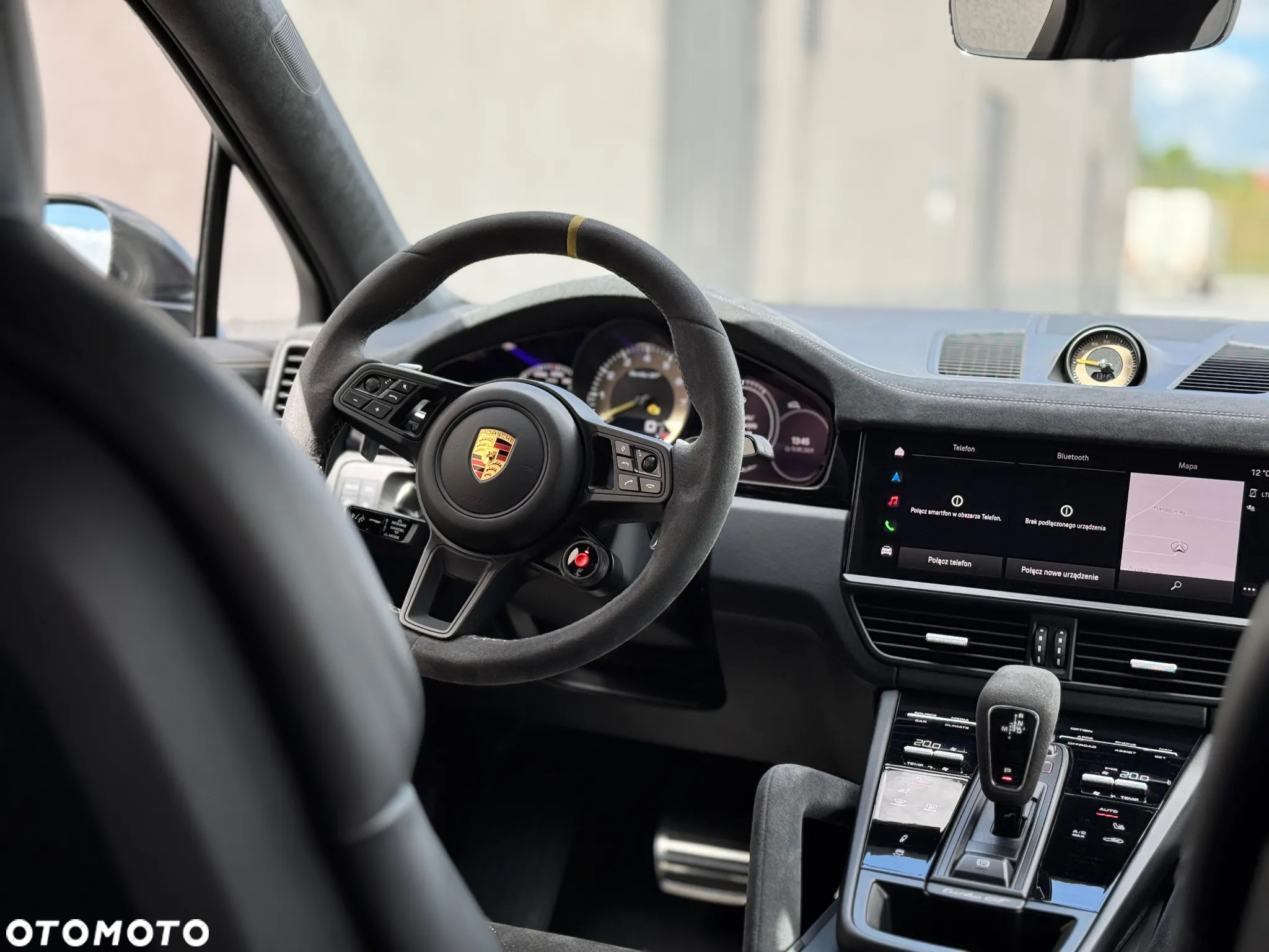 Porsche Cayenne Turbo GT - 9