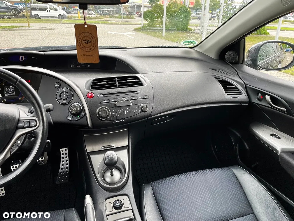 Honda Civic 1.8 GT Special Edition - 24