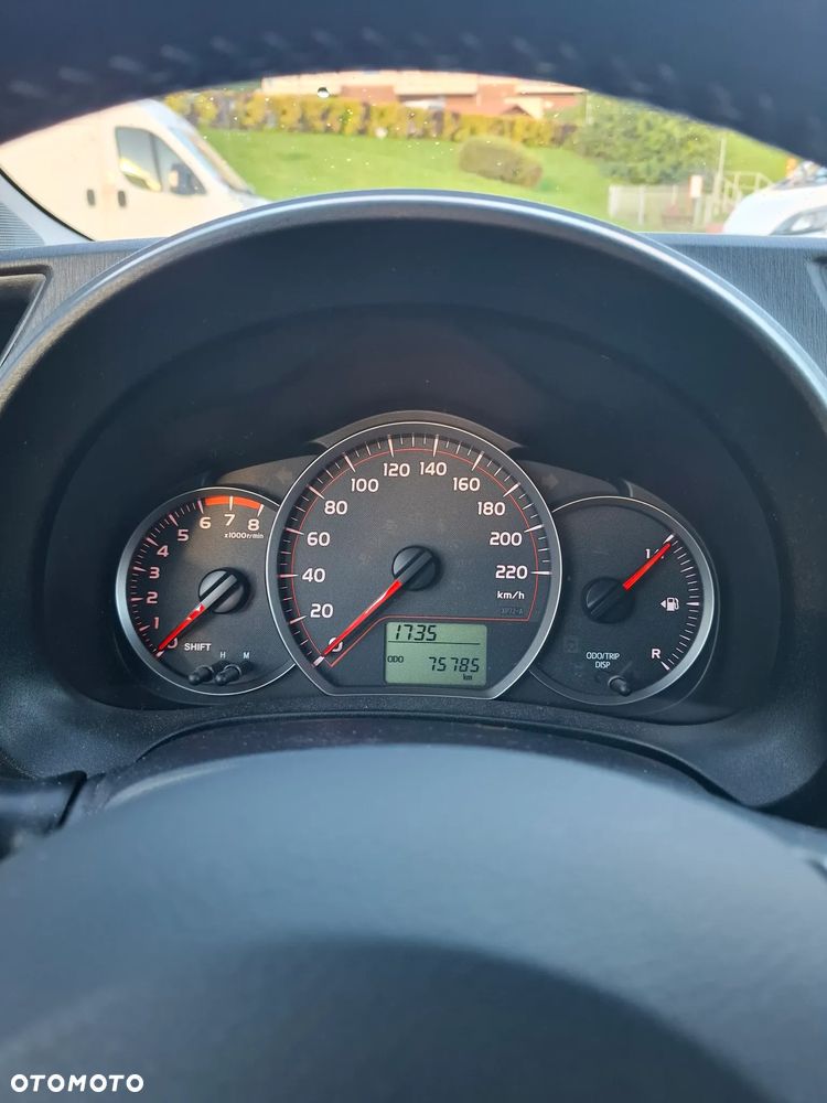 Toyota Yaris - 15