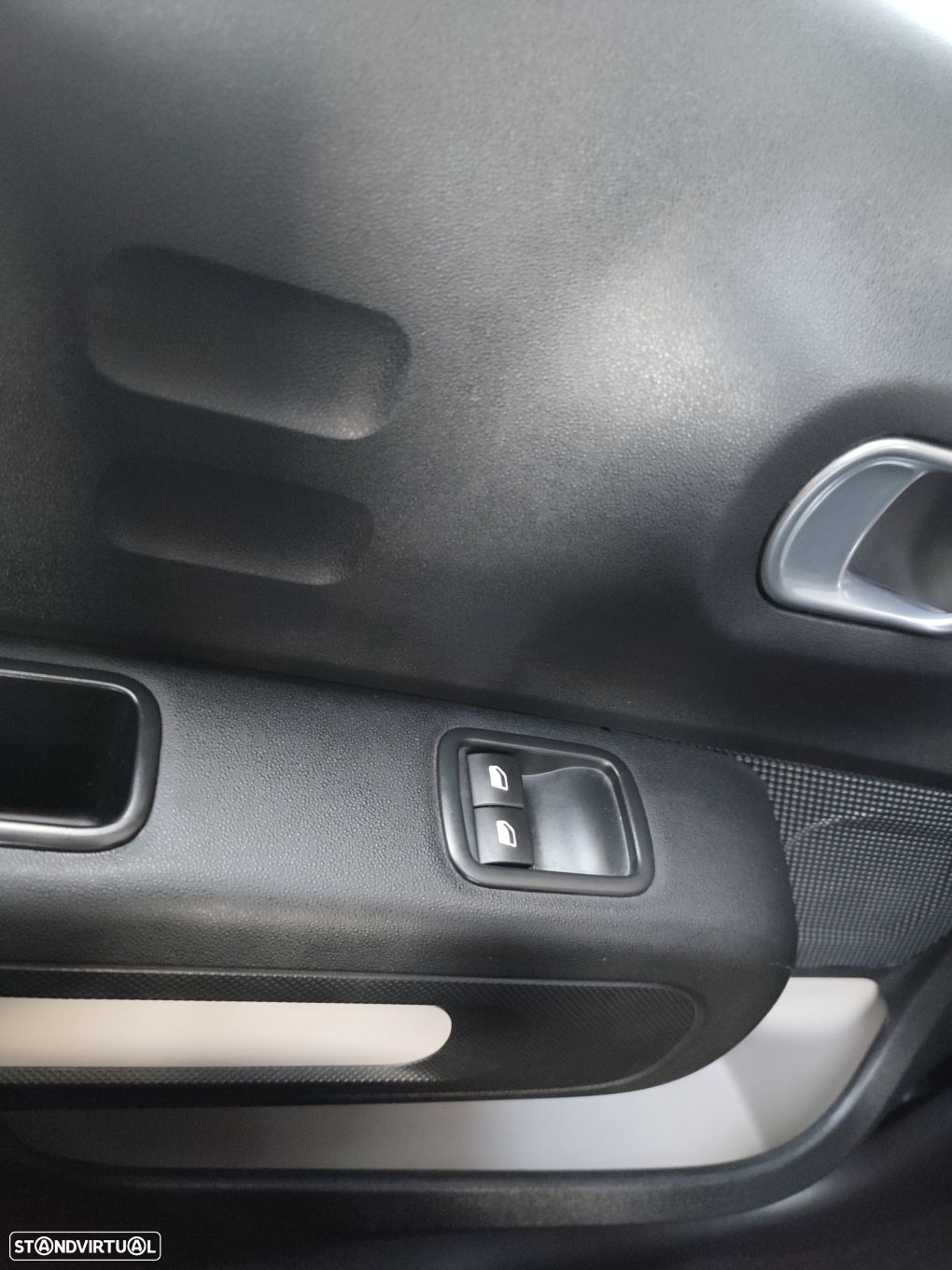 Citroën C3 1.6 BlueHDi Feel - 19