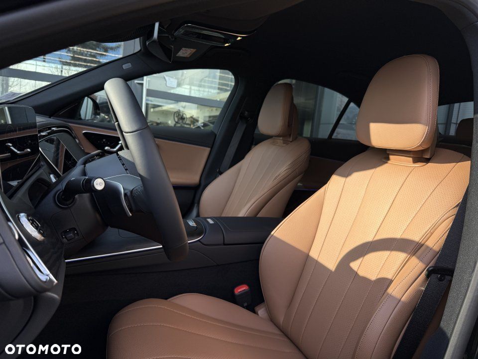 Mercedes-Benz Klasa E - 4