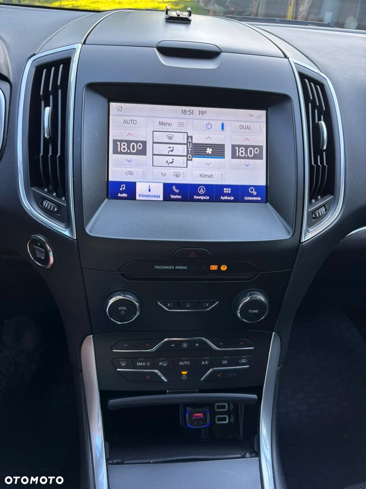 Ford S-Max - 8