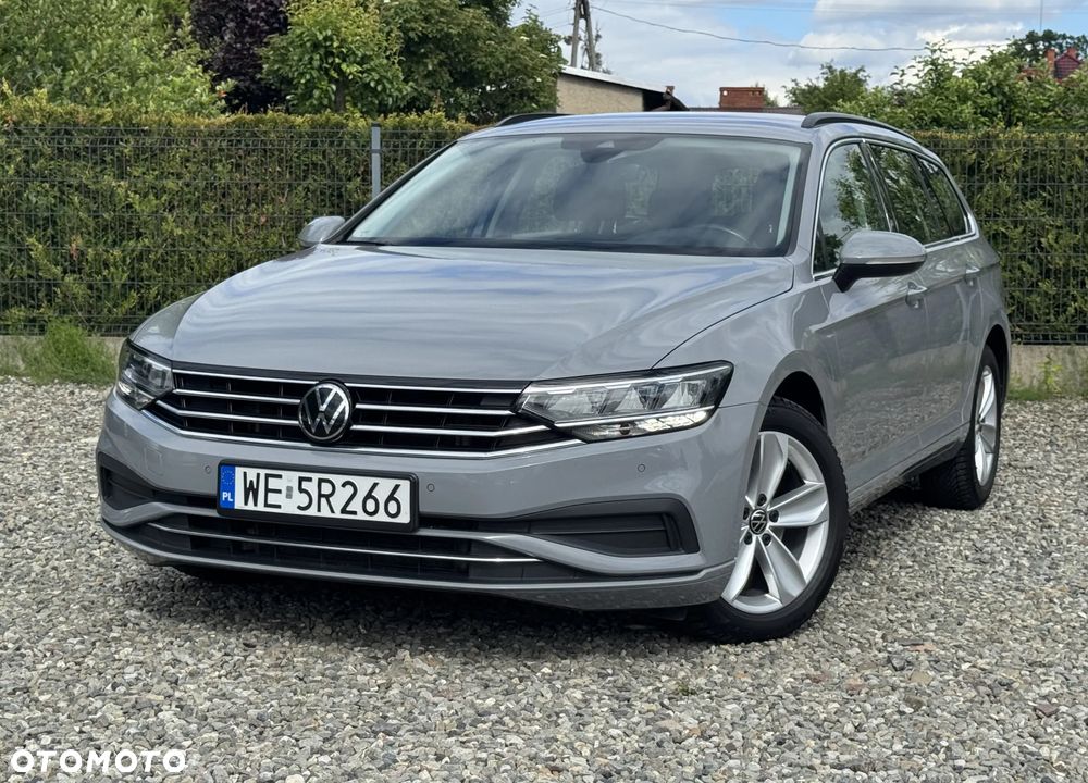 Volkswagen Passat 2.0 TSI Business DSG - 1