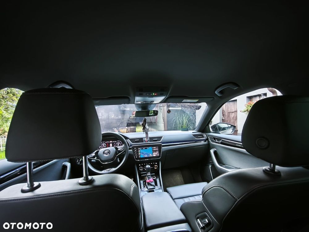 Skoda Superb 2.0 TDI SCR L&K DSG - 18