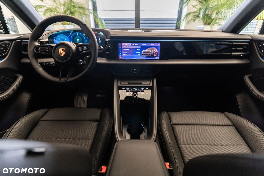 Porsche Macan - 11