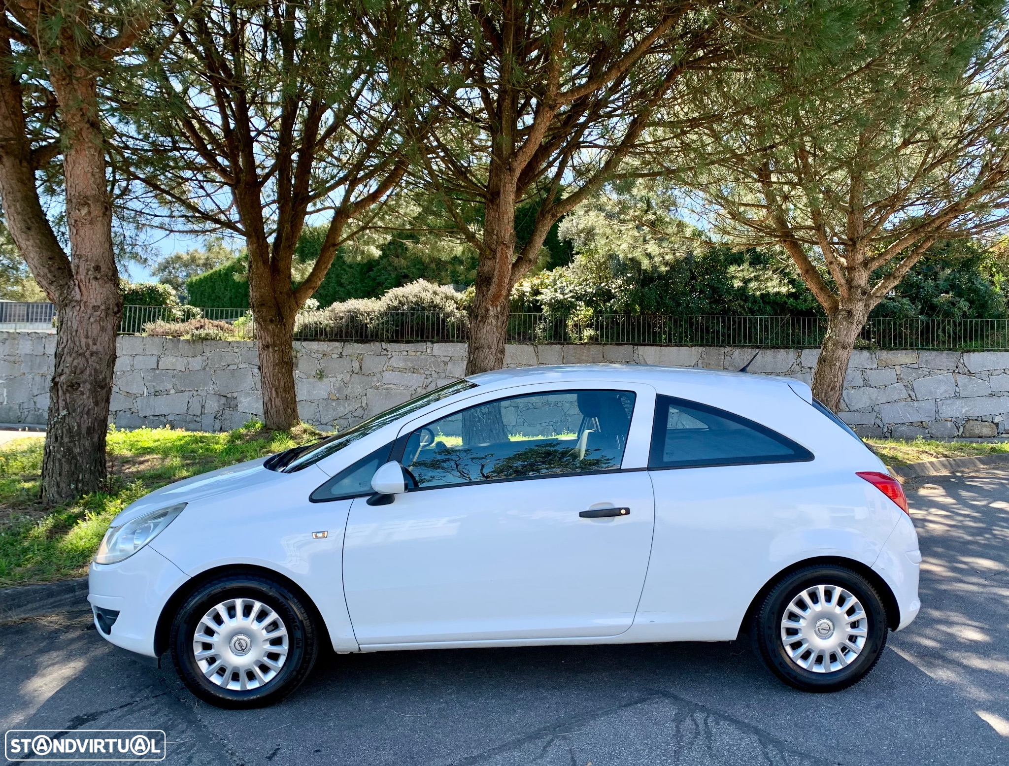 Opel Corsa 2 lugares - 14