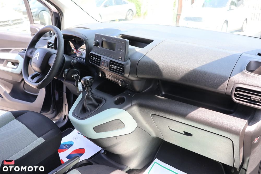 Citroën Berlingo M 1.2 PureTech Feel S&S - 9