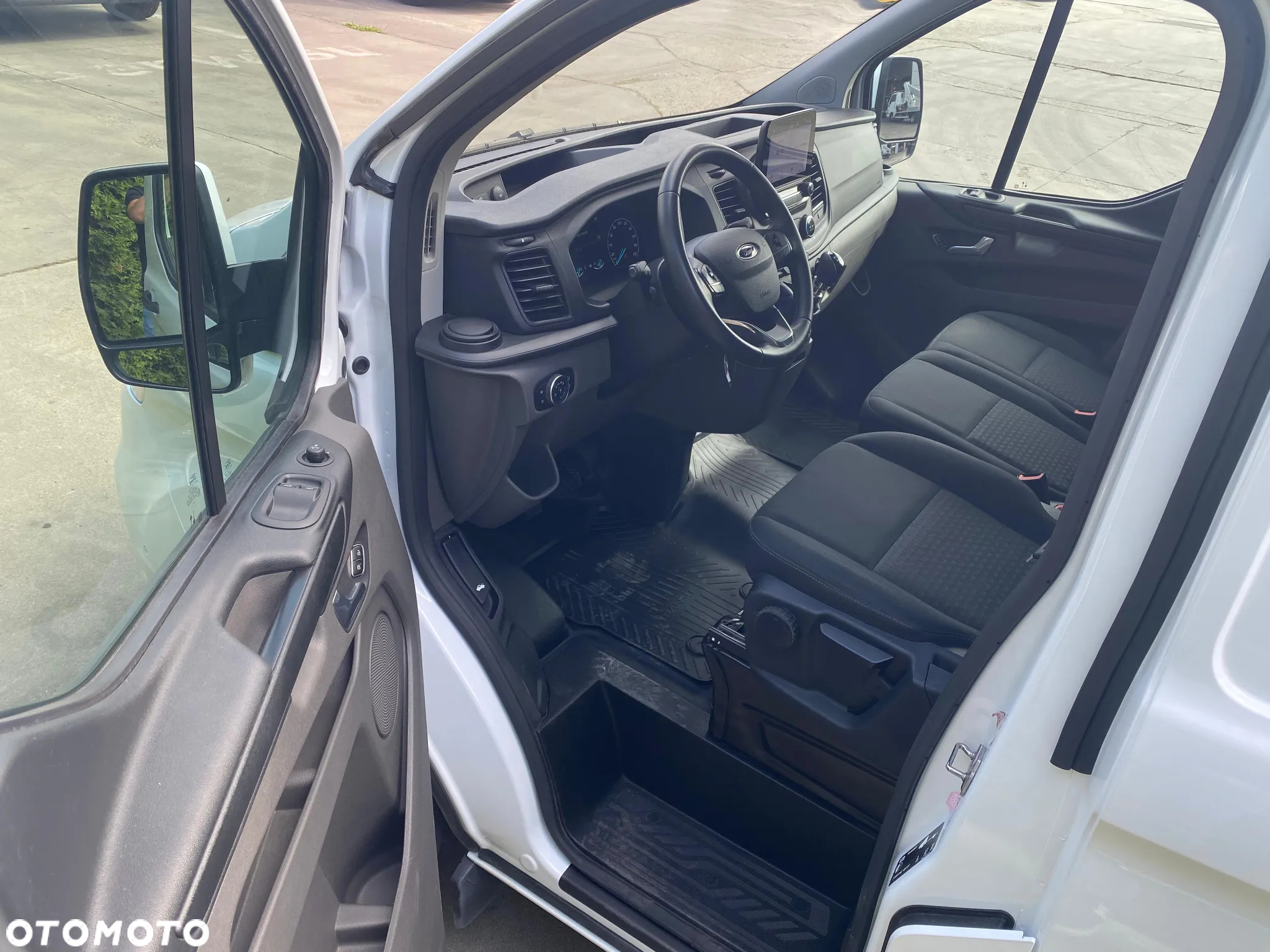 Ford Transit Custom L2H1 - 19