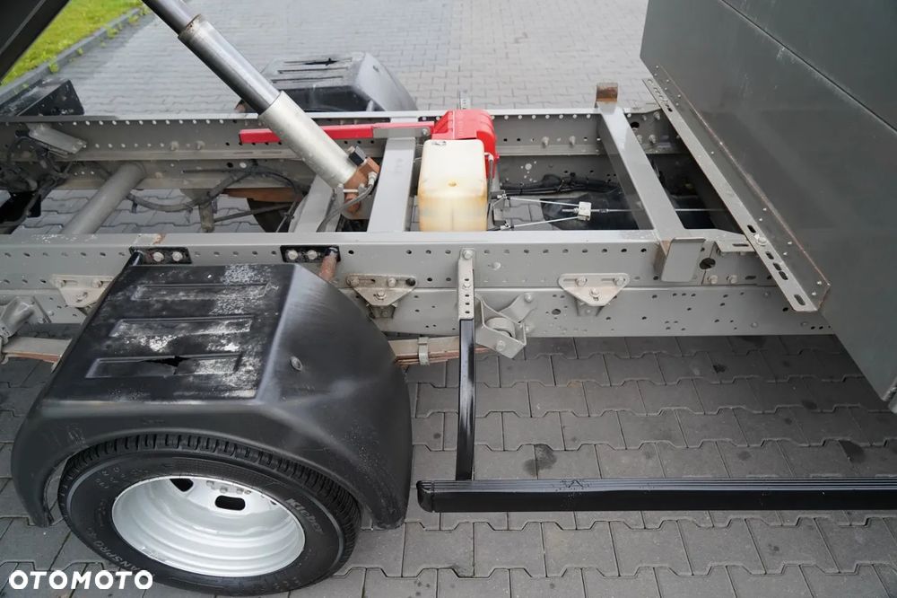 Iveco DAILY 35-130 / WYWROTKA STALOWA / BLIŹNIAK / 3 MIEJSCA / BLOKADA MOSTU / SPROWADZONY - 20
