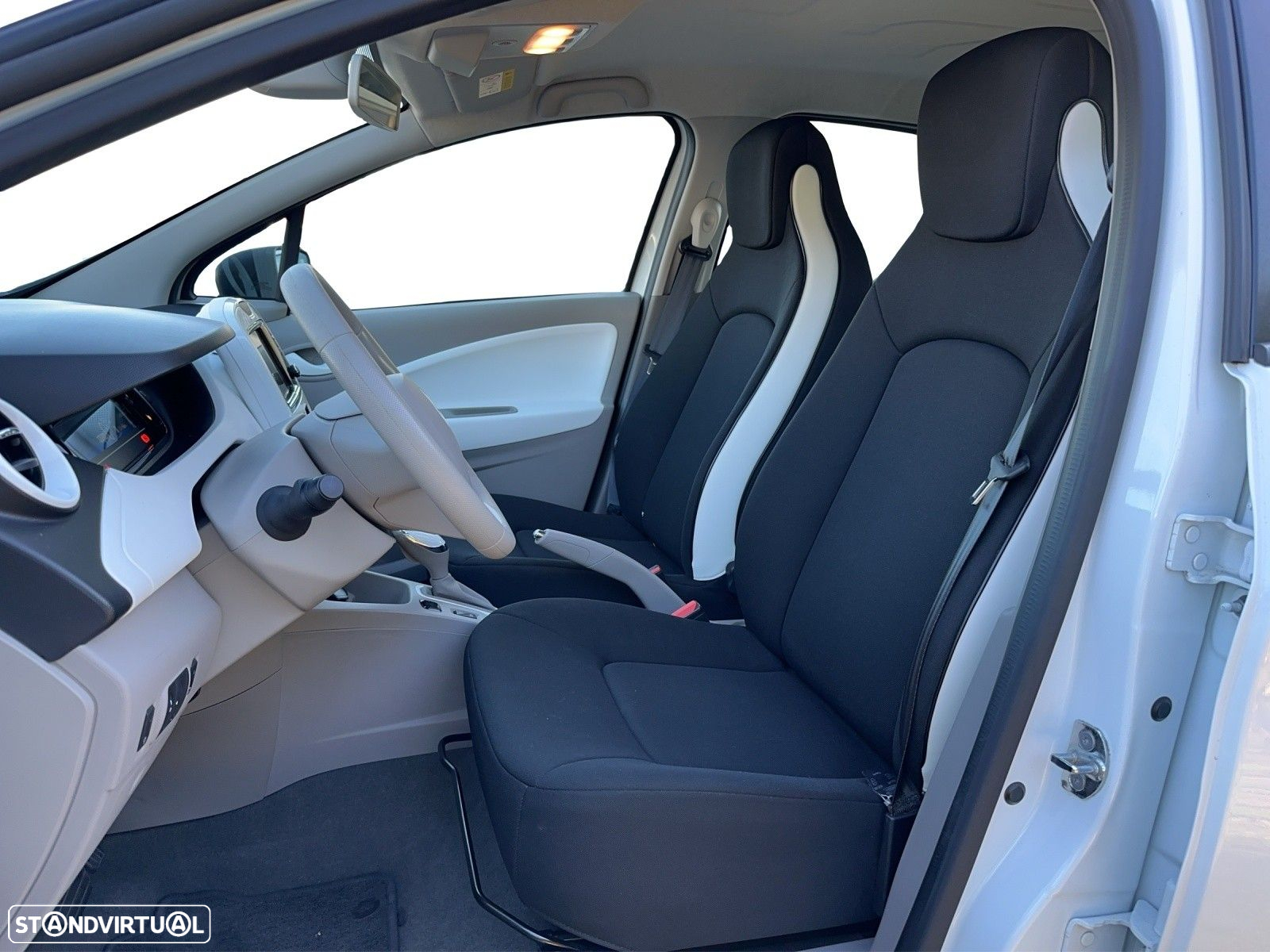 Renault Zoe (c/ Bateria) Life - 10