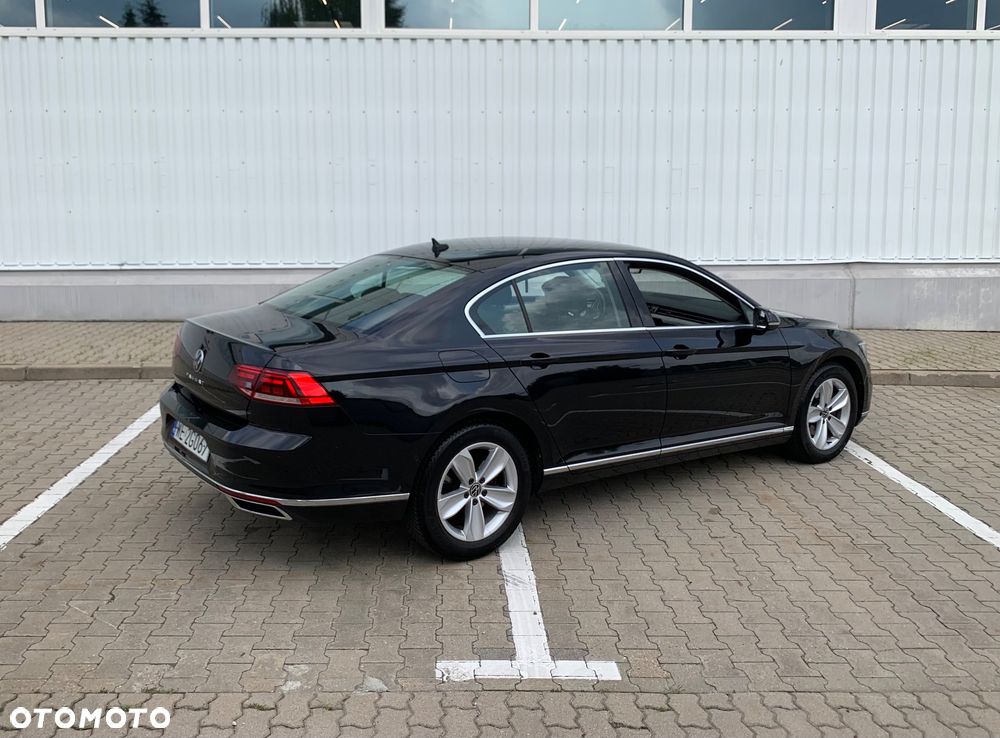 Volkswagen Passat 1.5 TSI EVO Elegance DSG - 5