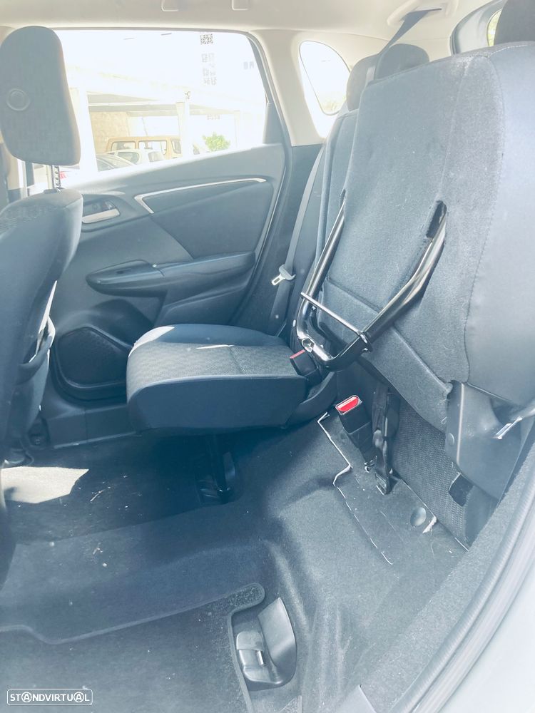 Honda Jazz 1.3 I-VTEC Comfort +Connect.CVT - 12