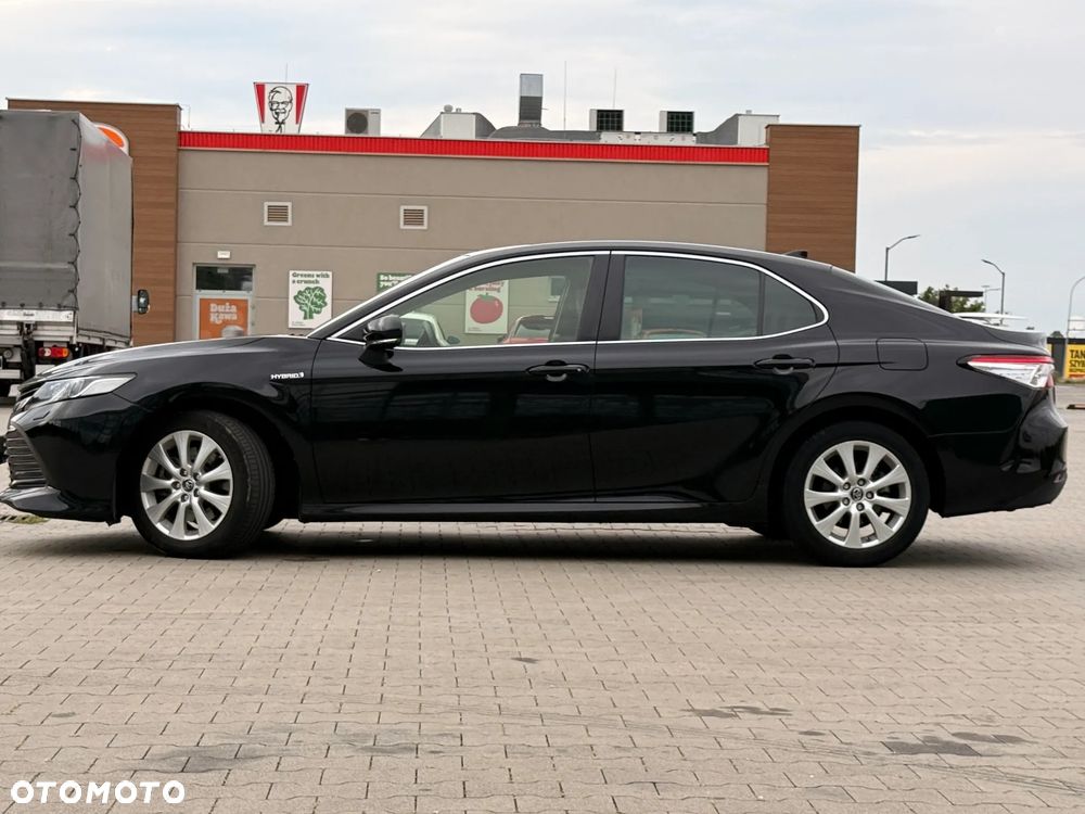 Toyota Camry 2.5 Hybrid Executive CVT - 3