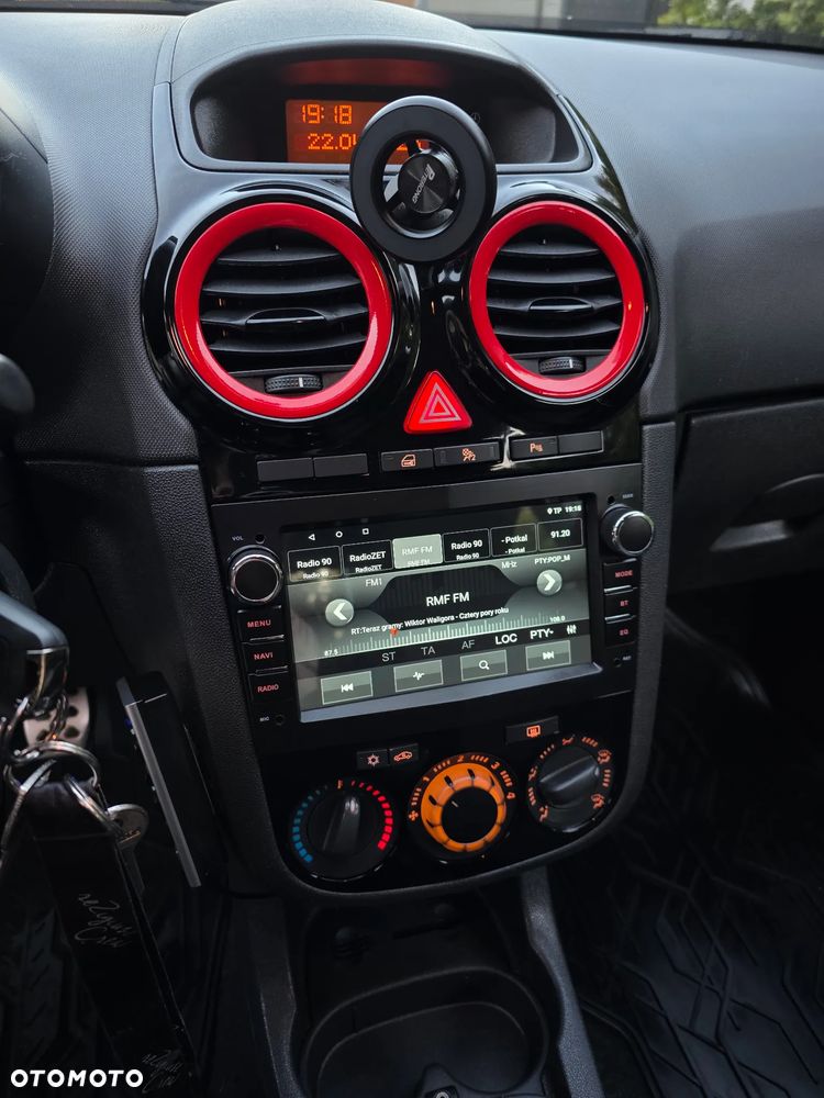 Opel Corsa 1.4 16V Color Edition - 22