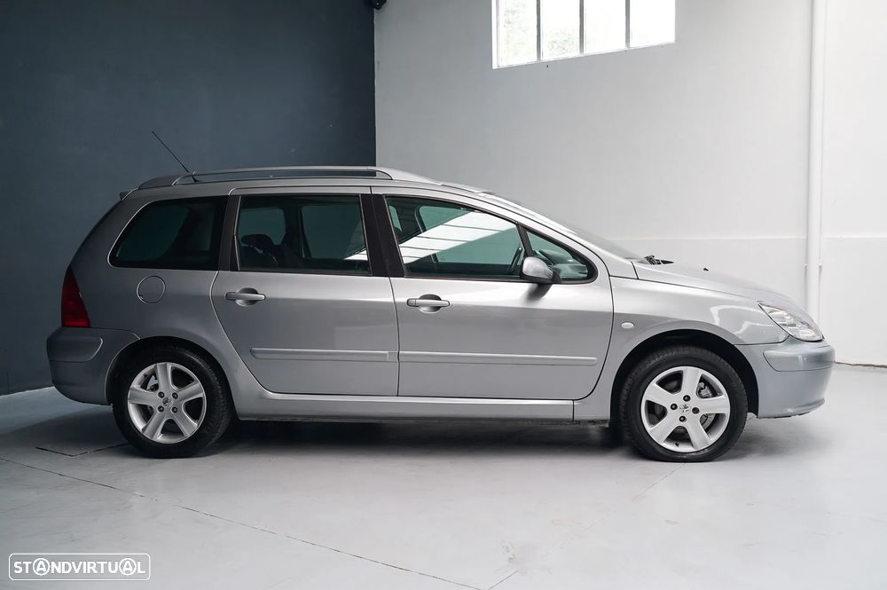 Peugeot 307 SW 1.6 HDi - 12
